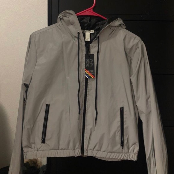 Jacket - Picture 1 of 2